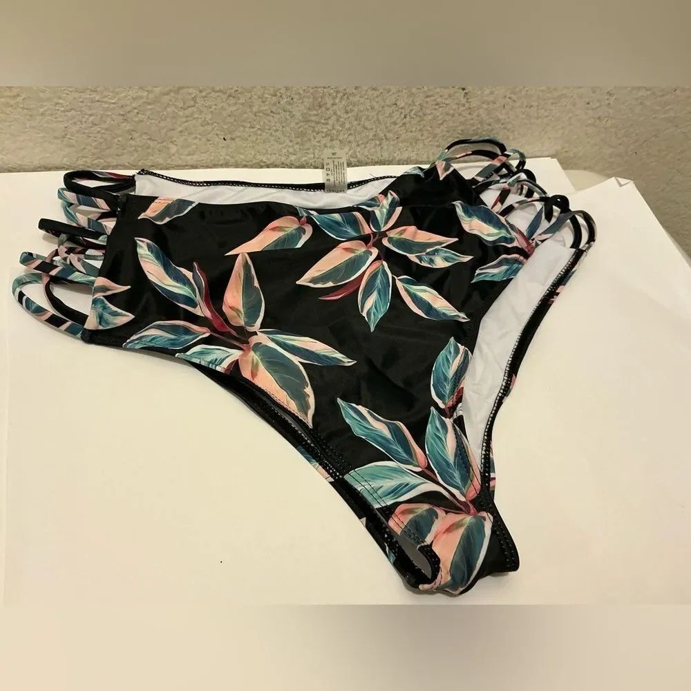 Sporlike Tropical Leaf Print Bikini Bottom